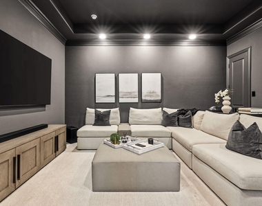 4511 Walnut Grove Lane - Photo Thumbnail 5