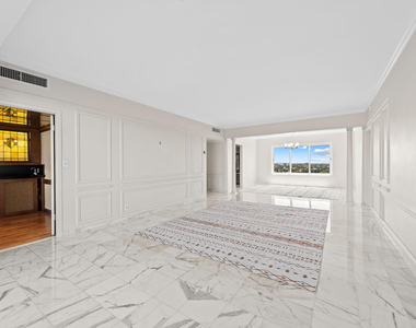 333 Sunset Drive - Photo Thumbnail 20