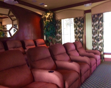103 Yacht Club Way - Photo Thumbnail 45