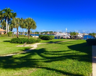 103 Yacht Club Way - Photo Thumbnail 63