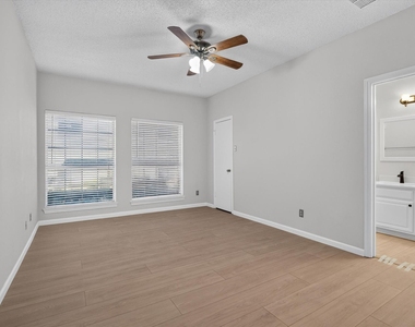 14277 Preston Road - Photo Thumbnail 9