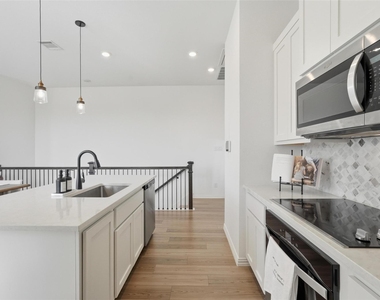 7503 Millingston Road - Photo Thumbnail 6