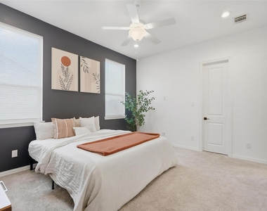 7503 Millingston Road - Photo Thumbnail 13
