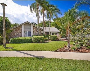 20816 Sugarloaf Lane - Photo Thumbnail 1