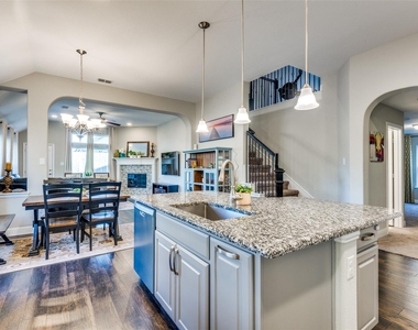 2913 Dockside - Photo Thumbnail 9