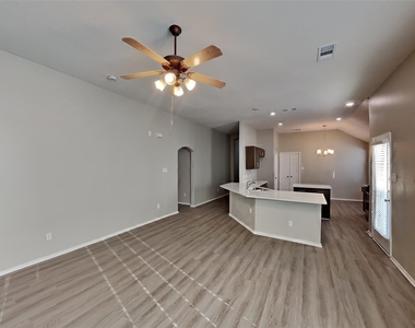 3116 Fox Hollow Drive - Photo Thumbnail 1