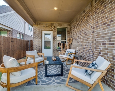 1072 Sublime Drive - Photo Thumbnail 22