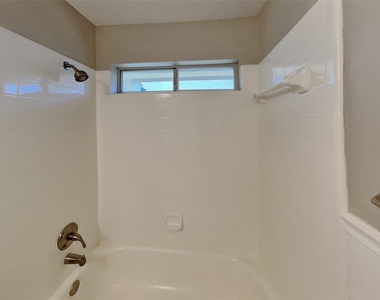 7732 Pear Tree Lane - Photo Thumbnail 15