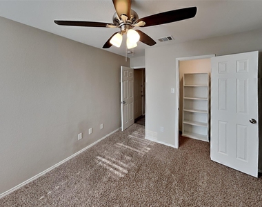 5105 Persimmon Court - Photo Thumbnail 9