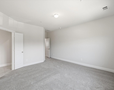 519 Sequoia Street - Photo Thumbnail 19