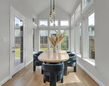 3520 Helios Lane - Photo Thumbnail 12