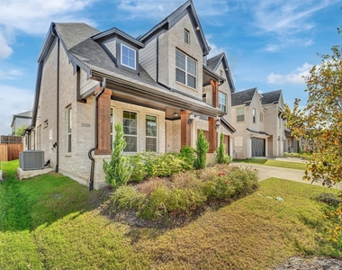 3520 Helios Lane - Photo Thumbnail 2