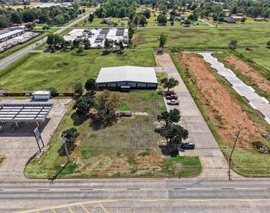932 W State Highway 152 Highway - Photo Thumbnail 29