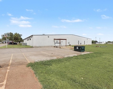 932 W State Highway 152 Highway - Photo Thumbnail 27