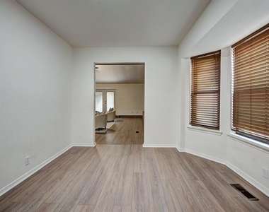1030 Walsh Lane - Photo Thumbnail 16