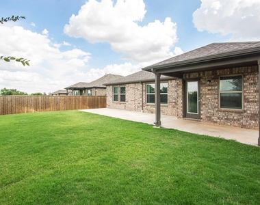 8840 Landergin Mesa Drive - Photo Thumbnail 19