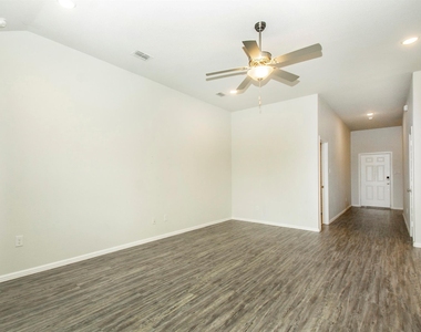 8840 Landergin Mesa Drive - Photo Thumbnail 1