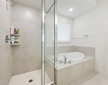 2856 Chester Drive - Photo Thumbnail 32