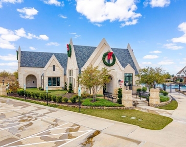 2856 Chester Drive - Photo Thumbnail 4