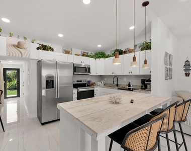 1433 Ne 53rd Court - Photo Thumbnail 5