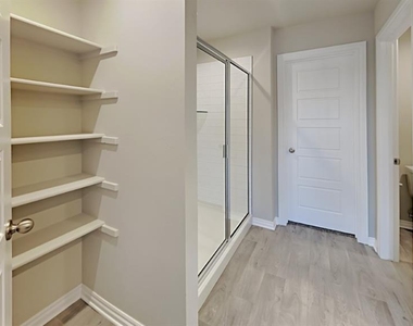 4312 Colt Drive - Photo Thumbnail 9