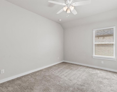 3513 Chambers Drive - Photo Thumbnail 21