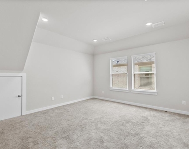 3513 Chambers Drive - Photo Thumbnail 15