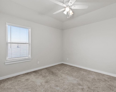 3513 Chambers Drive - Photo Thumbnail 18