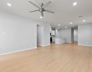 3513 Chambers Drive - Photo Thumbnail 1