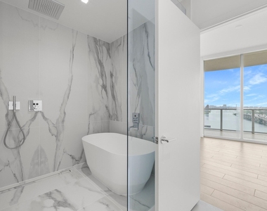 1400 Biscayne Boulevard - Photo Thumbnail 13