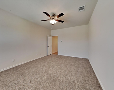 2005 Buffalo Hill Drive - Photo Thumbnail 7