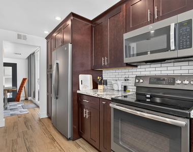 1370 S Ocean Boulevard - Photo Thumbnail 14