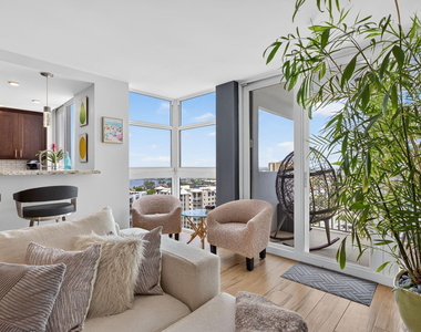 1370 S Ocean Boulevard - Photo Thumbnail 7