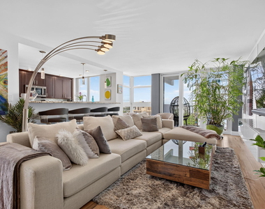 1370 S Ocean Boulevard - Photo Thumbnail 5