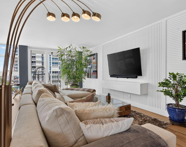 1370 S Ocean Boulevard - Photo Thumbnail 6
