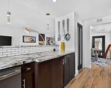 1370 S Ocean Boulevard - Photo Thumbnail 12
