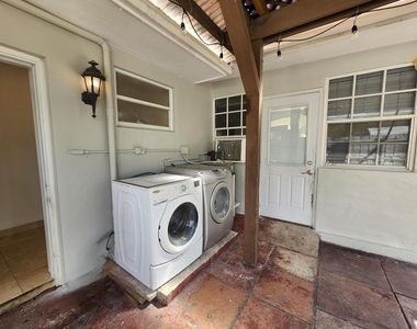 8760 Nw 14th Street - Photo Thumbnail 8