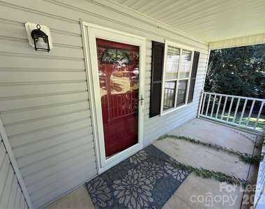 8006 Maxwelton Drive - Photo Thumbnail 2