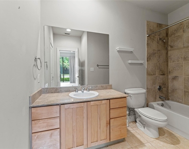4239 Rawlins Street - Photo Thumbnail 18