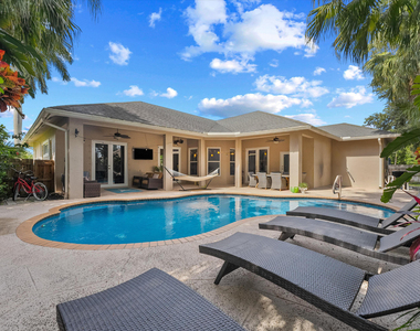 13869 Sheffield Street - Photo Thumbnail 20