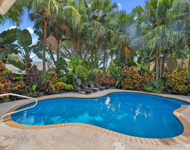 13869 Sheffield Street - Photo Thumbnail 2