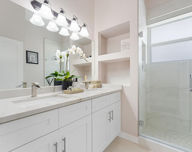 13869 Sheffield Street - Photo Thumbnail 12