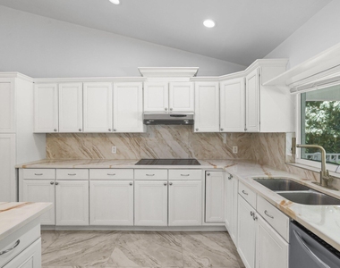 6344 Nw 74th Terrace - Photo Thumbnail 16