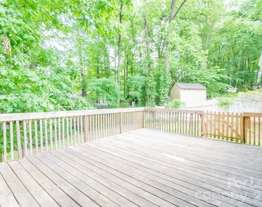 7821 Cloughy Circle - Photo Thumbnail 28
