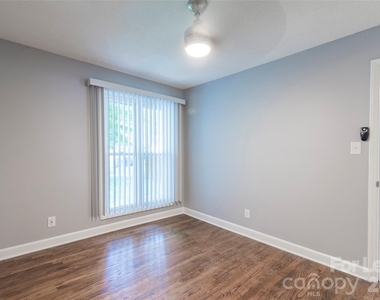 3331 Erskine Drive - Photo Thumbnail 15