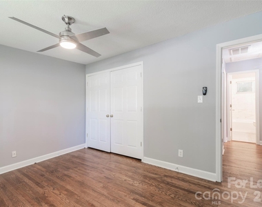 3331 Erskine Drive - Photo Thumbnail 12