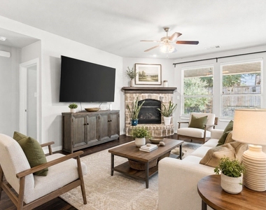 2012 Prestige Cove Court - Photo Thumbnail 6