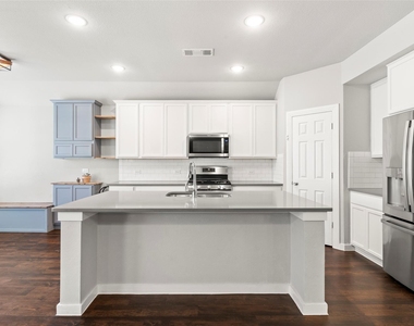 2012 Prestige Cove Court - Photo Thumbnail 12