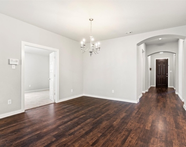 2012 Prestige Cove Court - Photo Thumbnail 9