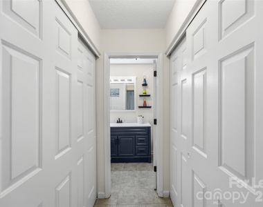 8157 Cedar Glen Drive - Photo Thumbnail 27